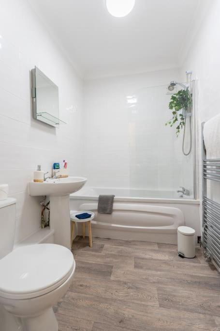 Evergreen Lodge-Wyndale-4Br Wparking Bham Nec Birmingham Dış mekan fotoğraf